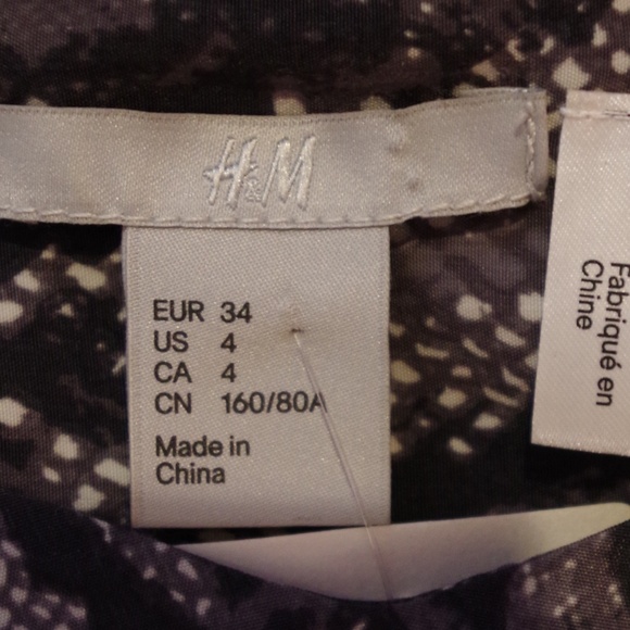 H&M Lightweight Snakeskin Print Shift Dress- Sz. 4 - Picture 4 of 4